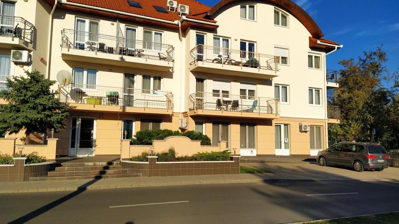 Gabi & Gabi Apartments Hajdúszoboszló 외부 사진